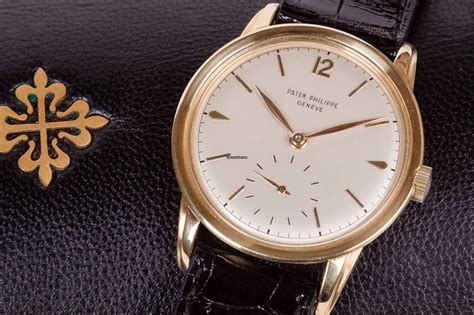 the calatrava by patek philippe|Patek Philippe Calatrava vintage gold.